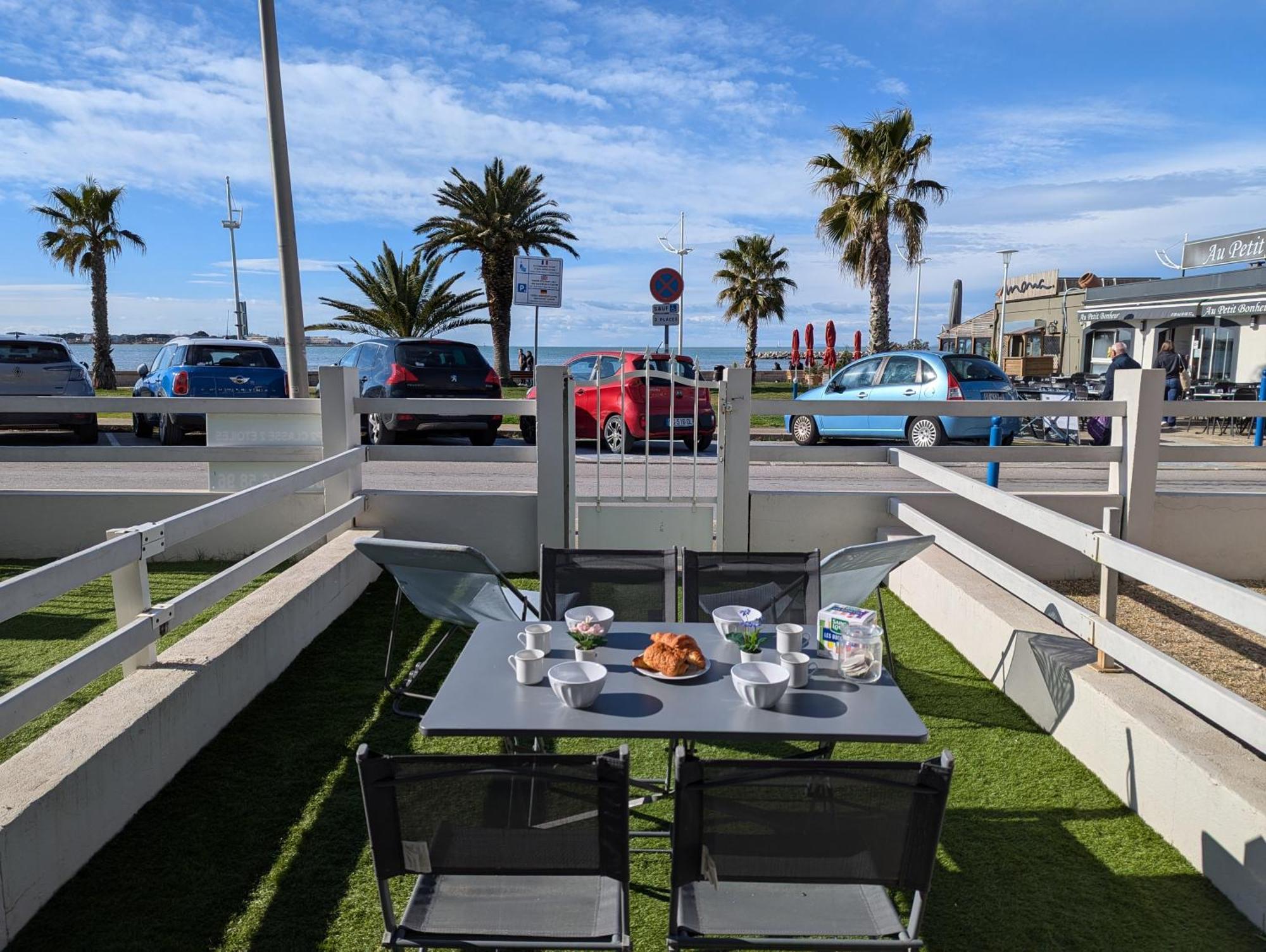 Sol-Y-Days Goeland, Appartement Avec Terrasse Front De Mer Et Place De Parking En Centre-Ville Le Grau-du-Roi Eksteriør bilde